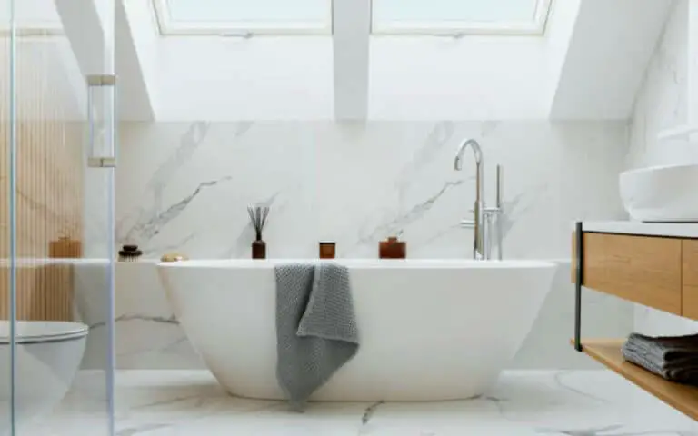 Can a Tub Be Replaced without Removing the Tile?